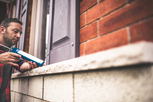 Best Professional Insulation Contractor  in Oak Hills, PA